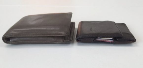 薄い財布と厚い財布